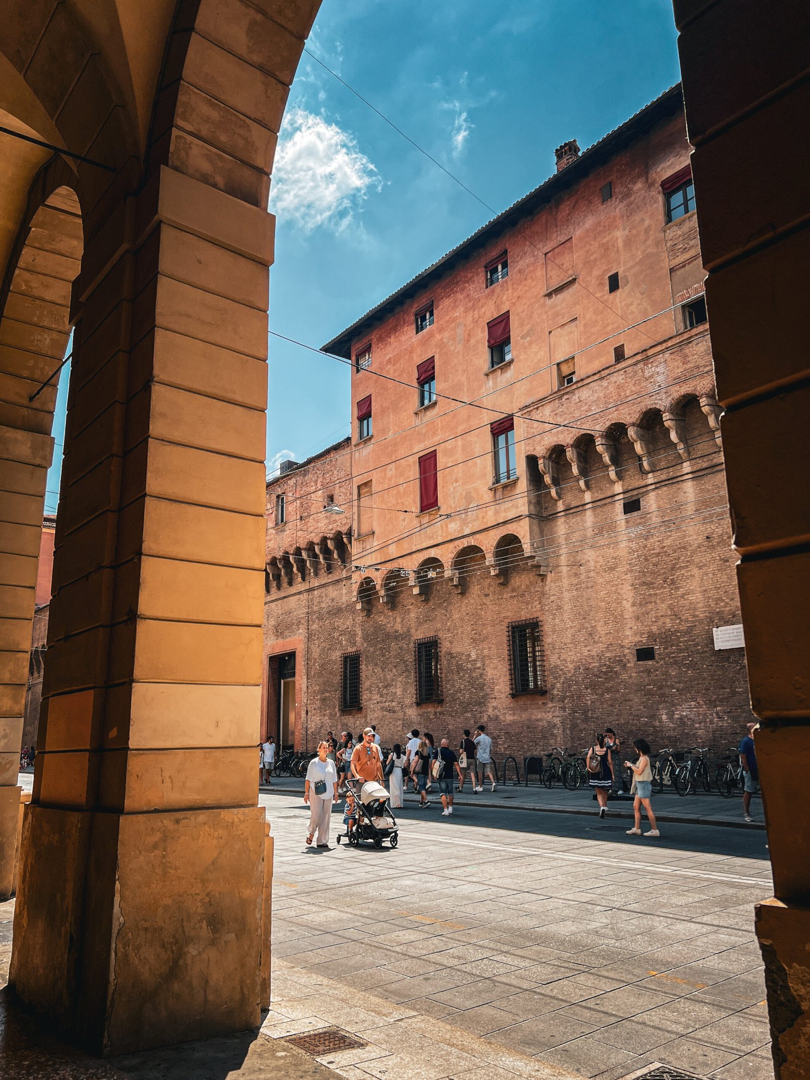 Best Coffee Shops &Amp; Bakeries In Bologna: A Foodie’S Guide